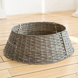 Small Gray Willow Christmas Tree Ring Collar, 22&frac12;&#34;dia.